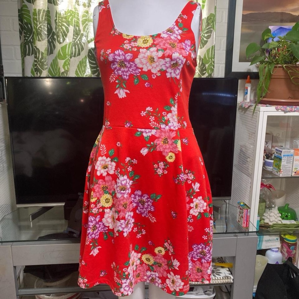 ‼️ DRESS BUNDLE ‼️ - Picture 6 of 8